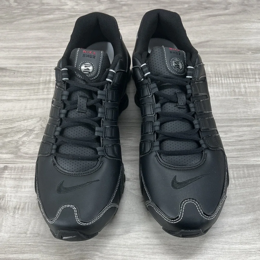 Mens Size 12 - Nike Shox NZ (378341 017) Black Varsity Red